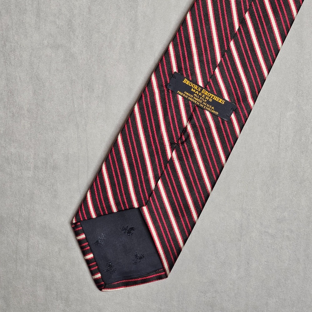 Brooks Brothers Makers Tie Mens Red Black White Striped Silk Made In USA